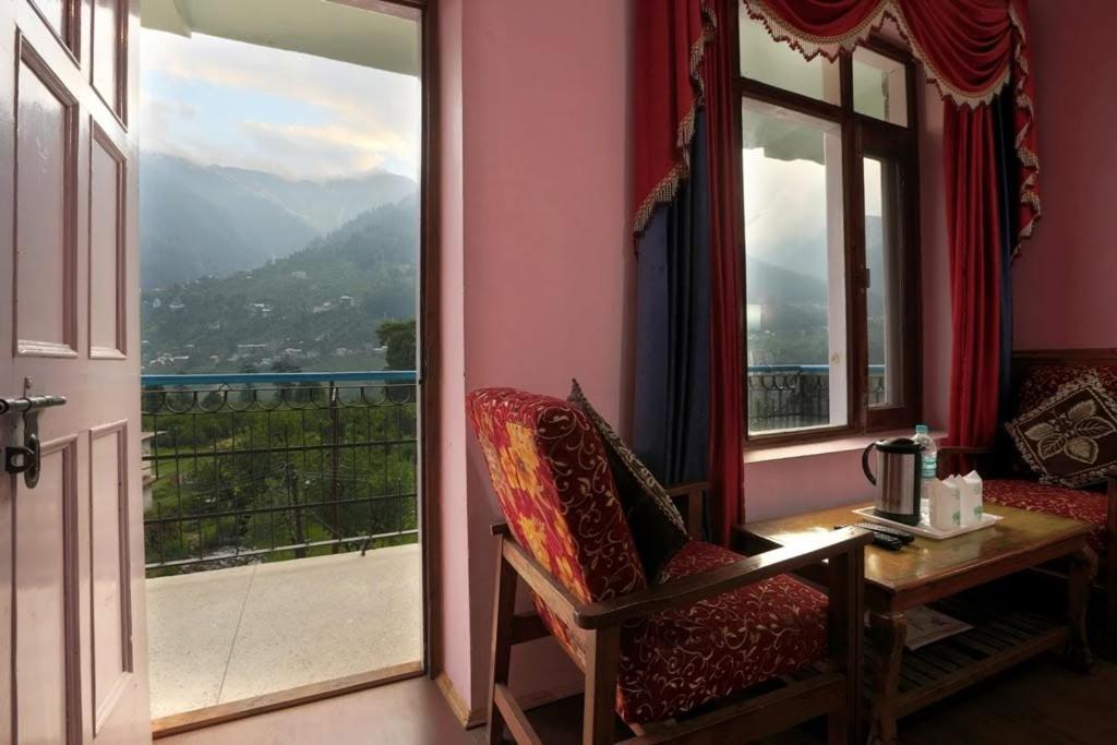 Olive County Resort Manāli Buitenkant foto