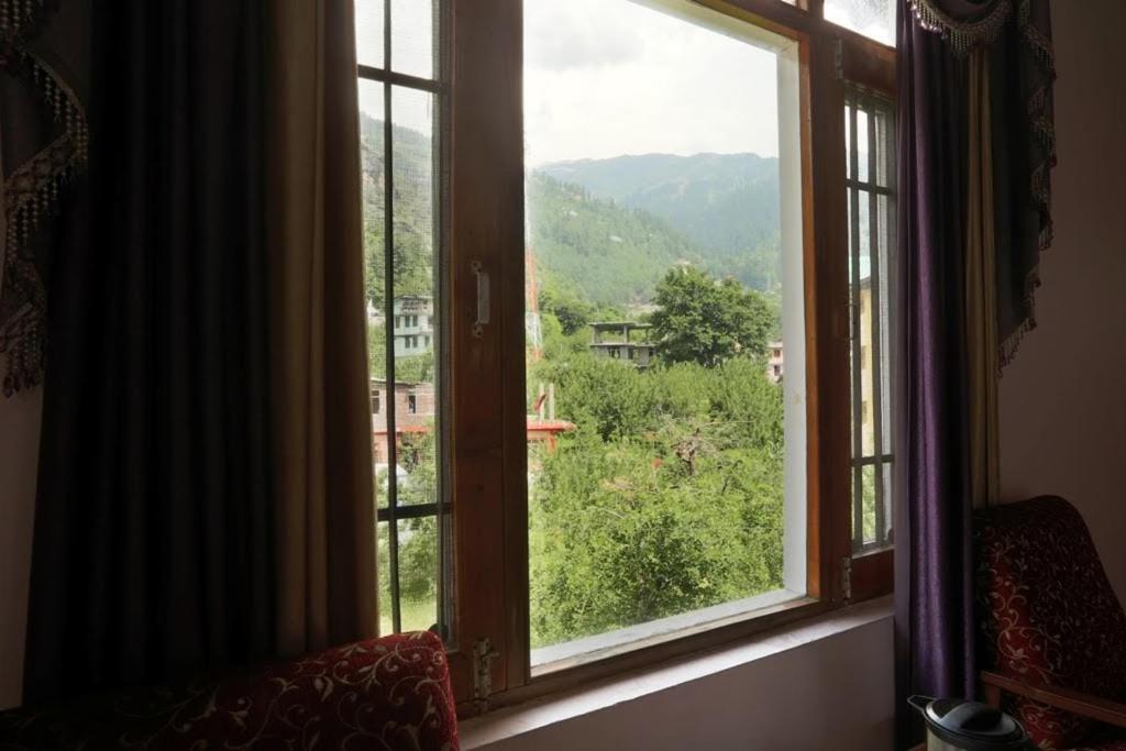 Olive County Resort Manāli Buitenkant foto